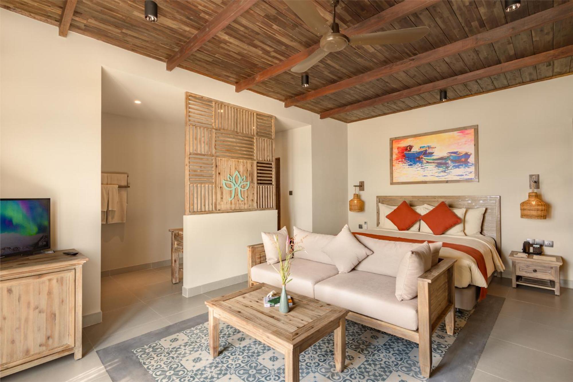 Crown Retreat Quy Nhon